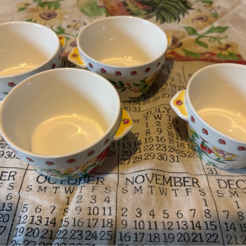 Grace Floral Ceramic Ramekins with Yellow Handles Set of 4